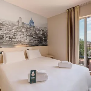 Hotel Center ***